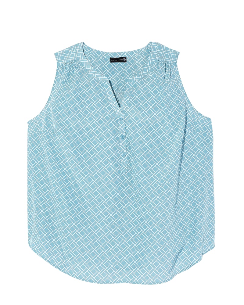 Front of plus size  by Ryan Wythe | Dia&Co | dia_product_style_image_id:129015